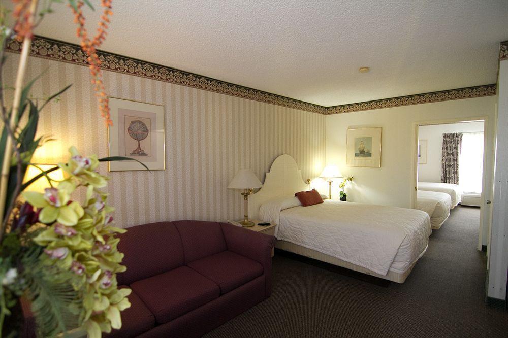 Anaheim Carriage Inn Extérieur photo